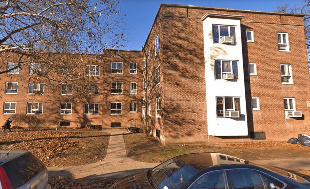 The apartment house on 69th Avenue in Fresh Meadows where two women were stabbed on Jan. 15.