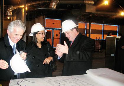 Titus tours Arverne Library