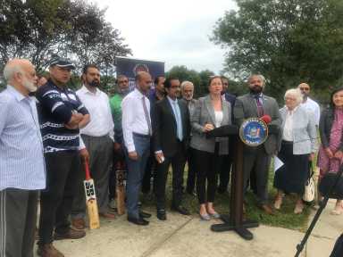 2019-09-16 Rozic, Thomas Announce Passage of Cricket Task Force Legislation