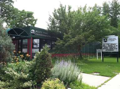Alley_Pond_Environmental_Center_building