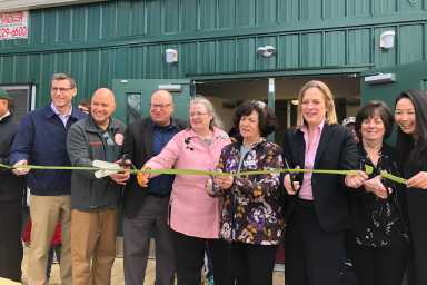 APEC Ribbon Cutting 3