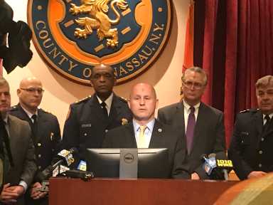 A3001950-C6D5-4B47-B55E-7DCA300CD173