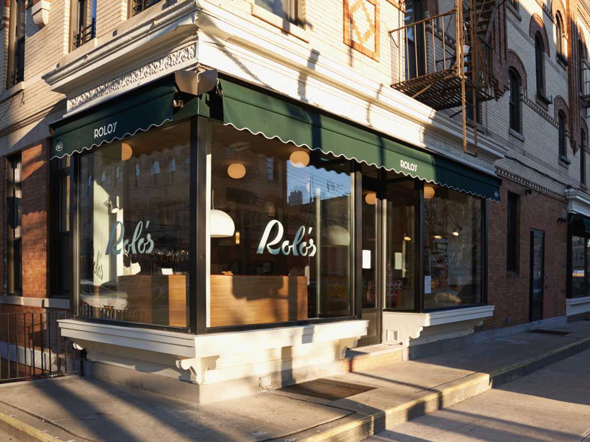 Rolo’s_Exterior1_AdamFriedlander
