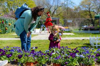 2021.04.18_Flower-Patch_CREDIT-Eryn-Hatzithomas_18