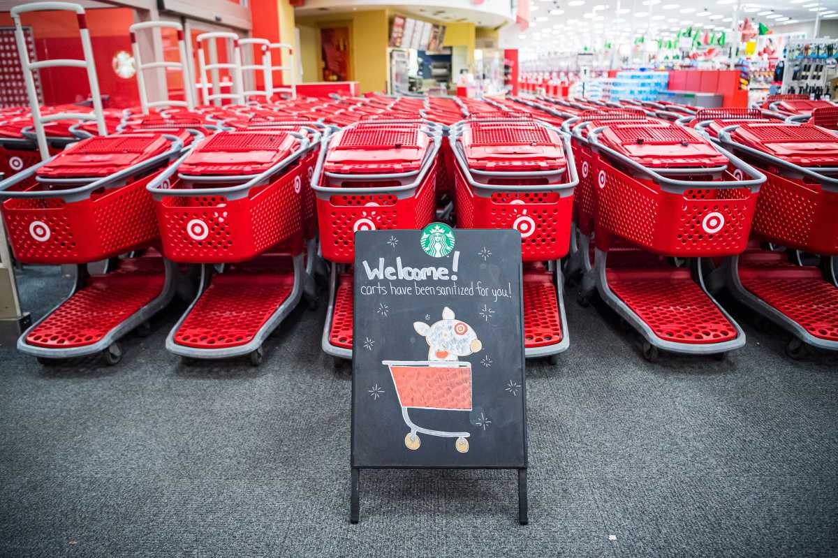 Target_Holiday-B-roll_2020_08