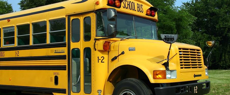 school-bus-2645085_1280.tmb-main image