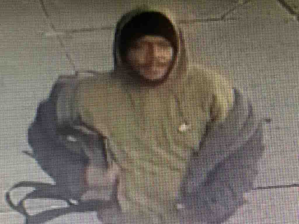 163-22 Robbery 110 Pct TD 20 1-10-22 — Photo