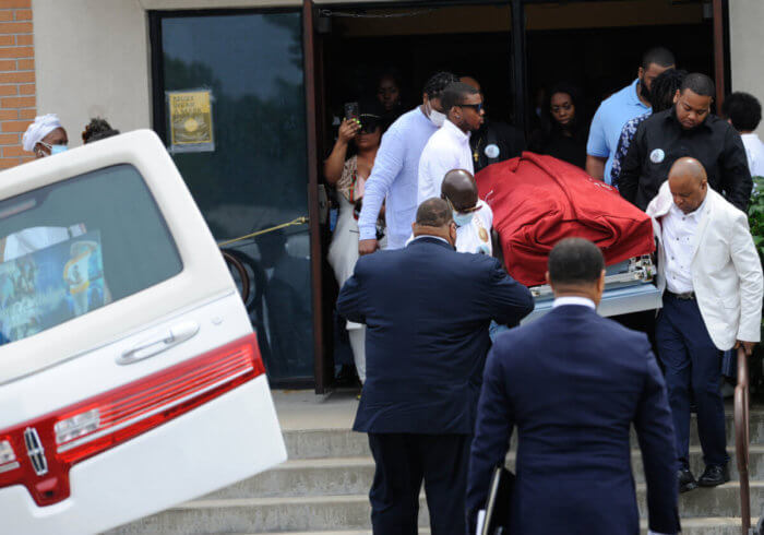 Far Rockaway lawmaker honors Justin Wallace