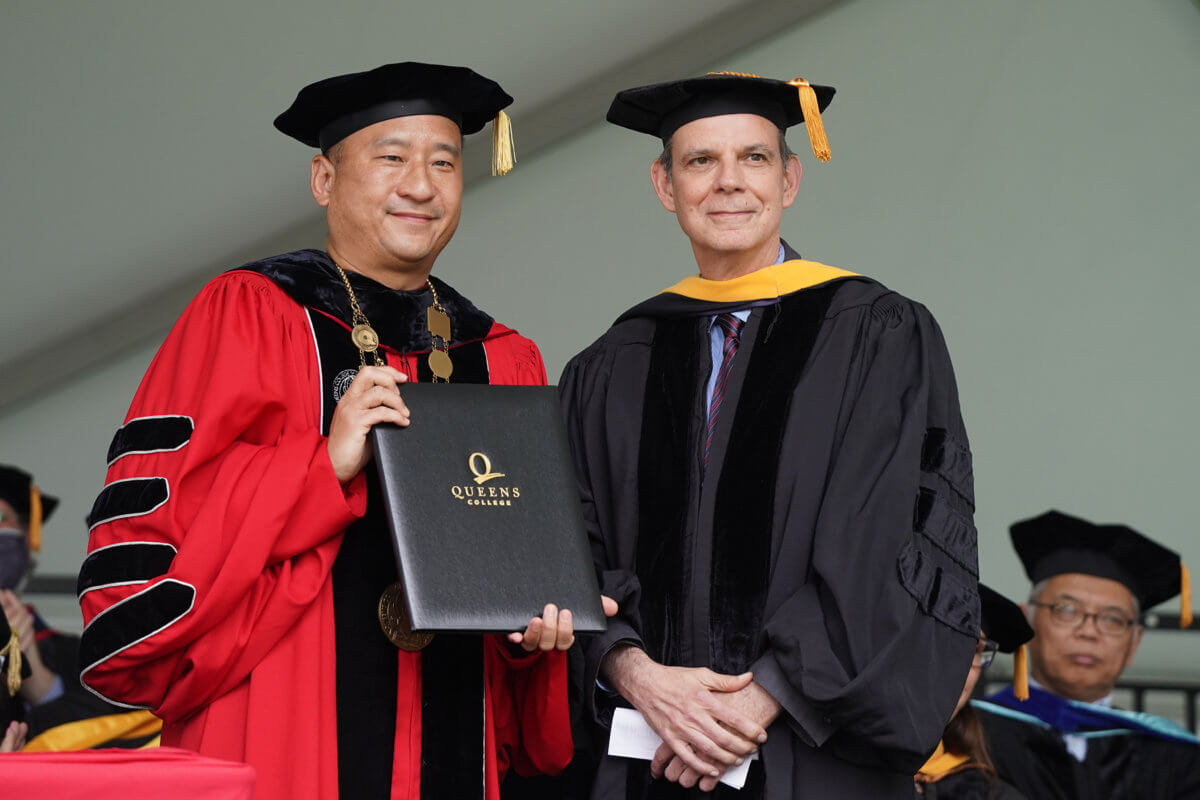 Queens College 2022 commencement