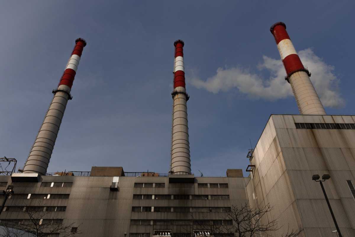 Ravenswood Generating Station LIC goes green