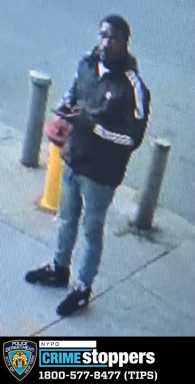 NYPD looking for Springfield Gardens armed robber
