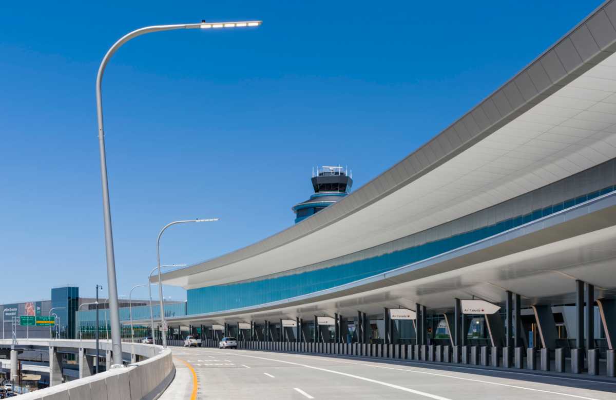 LaGuardia Terminal B