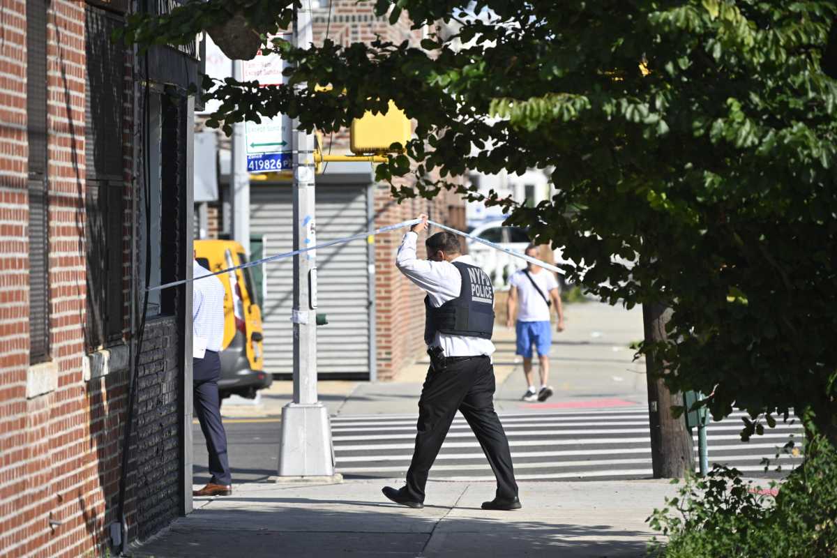 Detective at South Richmond Hill shooting scene