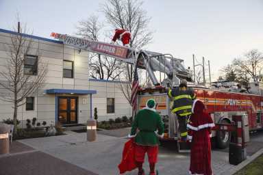 stmary’s santa-04