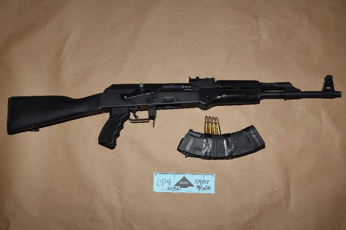 assault rifle