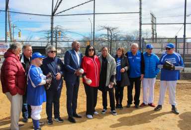 Medina American Softball
