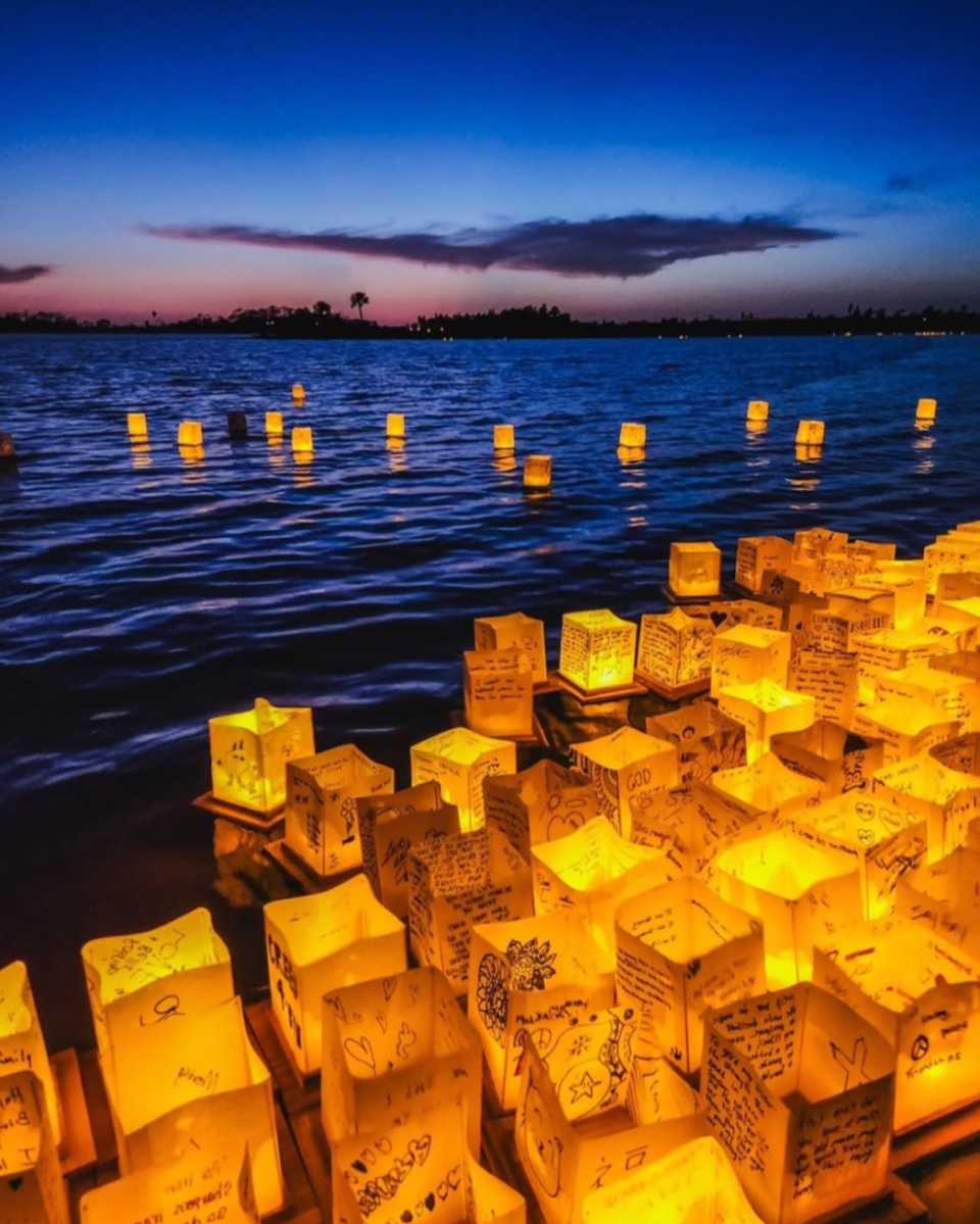 water lantern festival