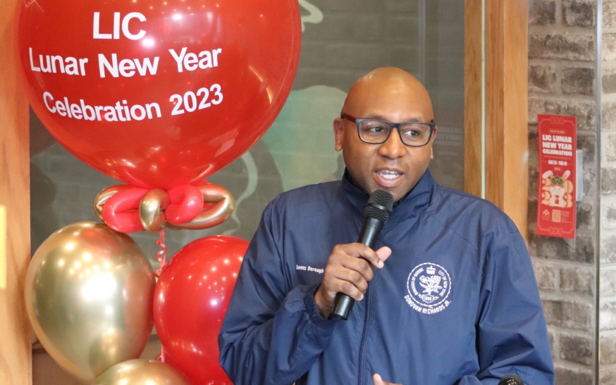 Queens Borough President Donovan Richards, LIC Partnership Lunar New Year Event (Photo by Michael Dorgan, Queens Post)