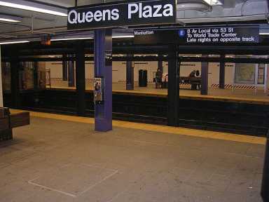 Queens_Plaza_by_David_Shankbone