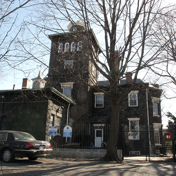 Steinway_Mansion-wiki_d23ff4